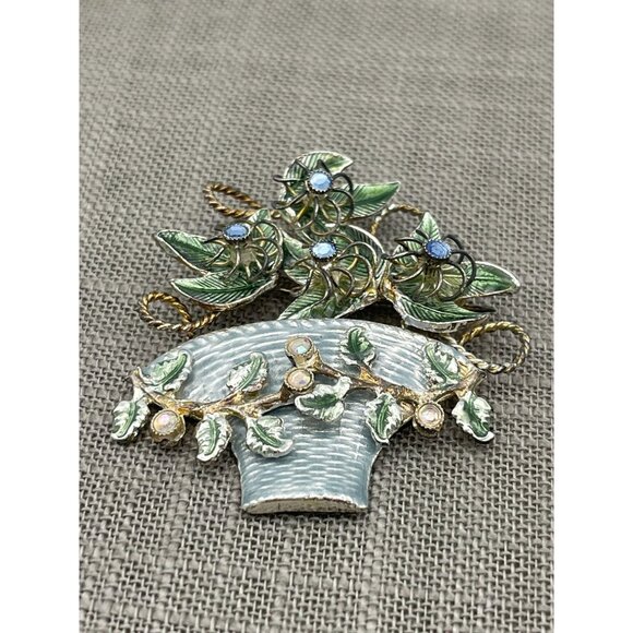 Vintage Brooch Flower Basket Pale Blue Flowers Vines Garland - Picture 4 of 11